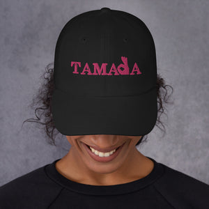 Black hat embroidered with "TAMADA" in Pink